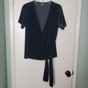 Ann Taylor Black Velvet Elegant Goth Wrap Top Old Money Quiet Luxury Size Medium